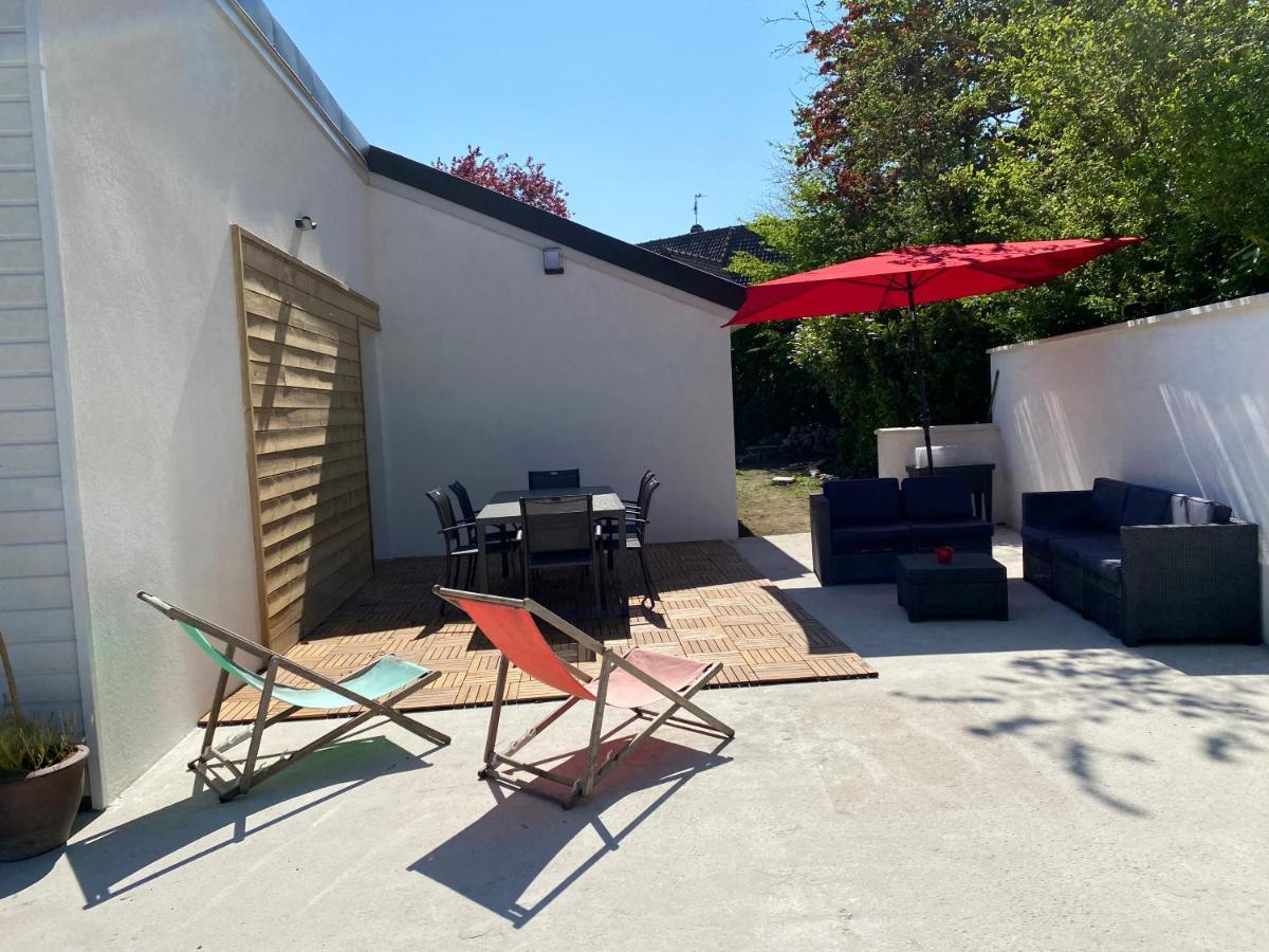 Villa Entouree De Verdure Avec Parking Prive アルワン エクステリア 写真